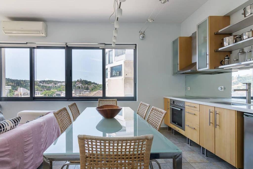 1Bedroom House In The City Center With Great View Atina Dış mekan fotoğraf